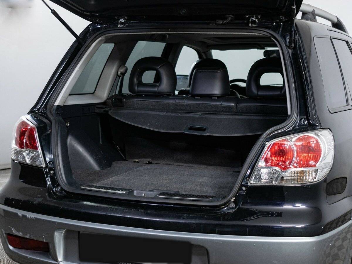 Б/У Митсубиши Оутлэндер 2006 года. Фото: #6