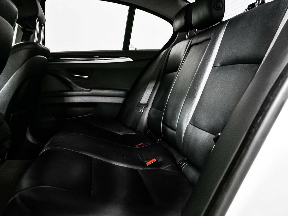 Б/У БМВ 5 серии 2014 года. Фото: #11