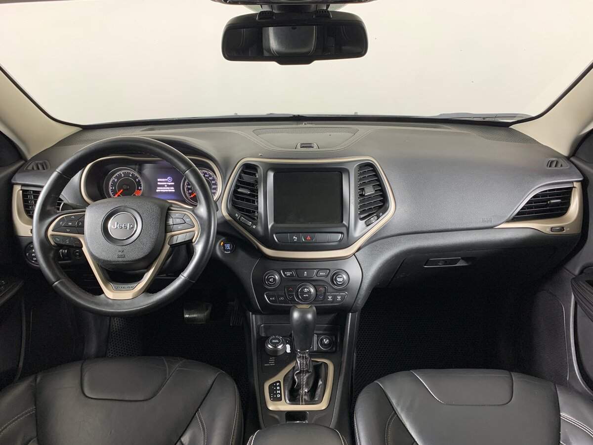 Б/У Джип Чироки 2014 года. Фото: #11