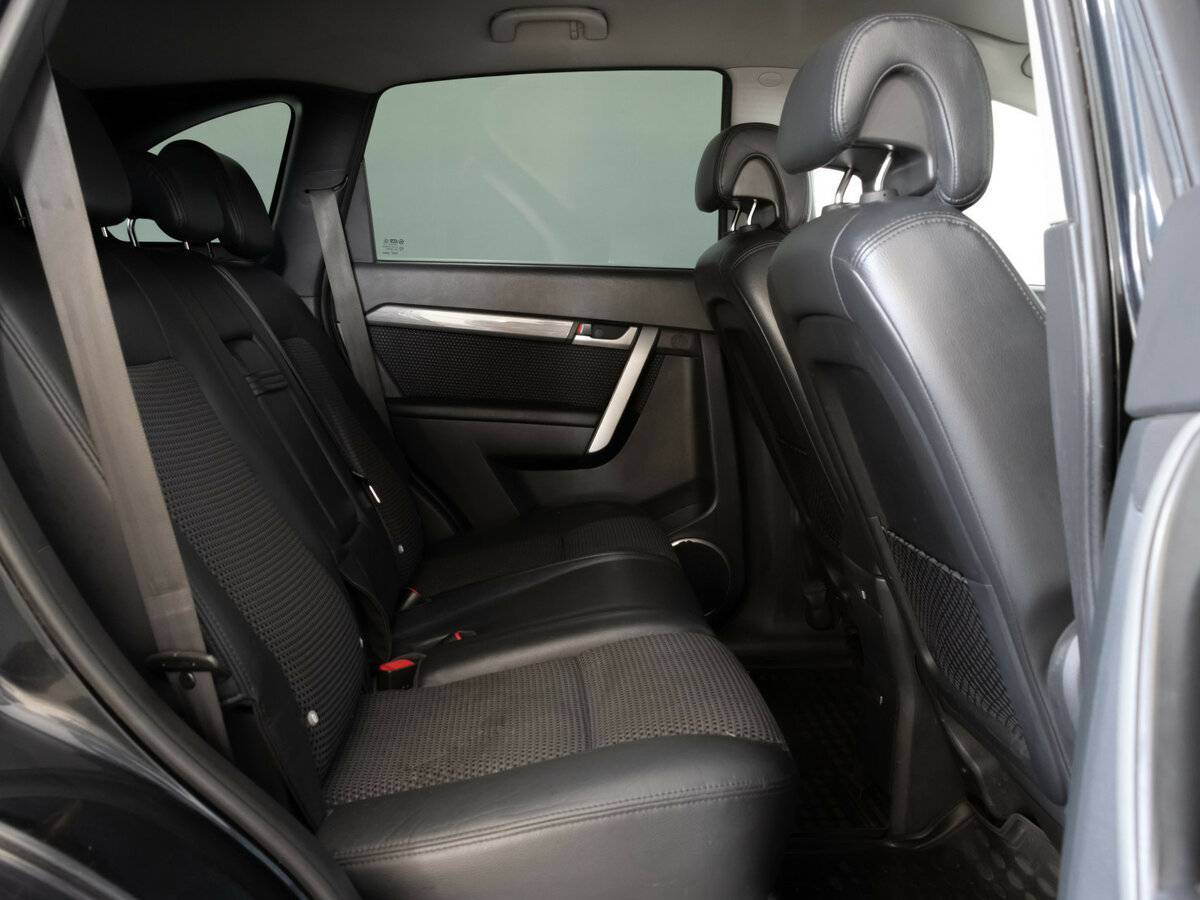 Б/У Шевроле Каптива 2009 года. Фото: #14