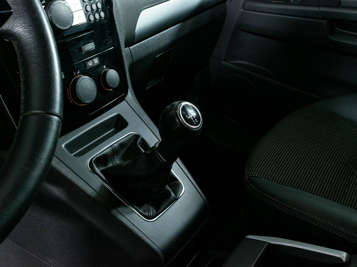 Б/У Опель Зафира 2010 года. Фото: #14