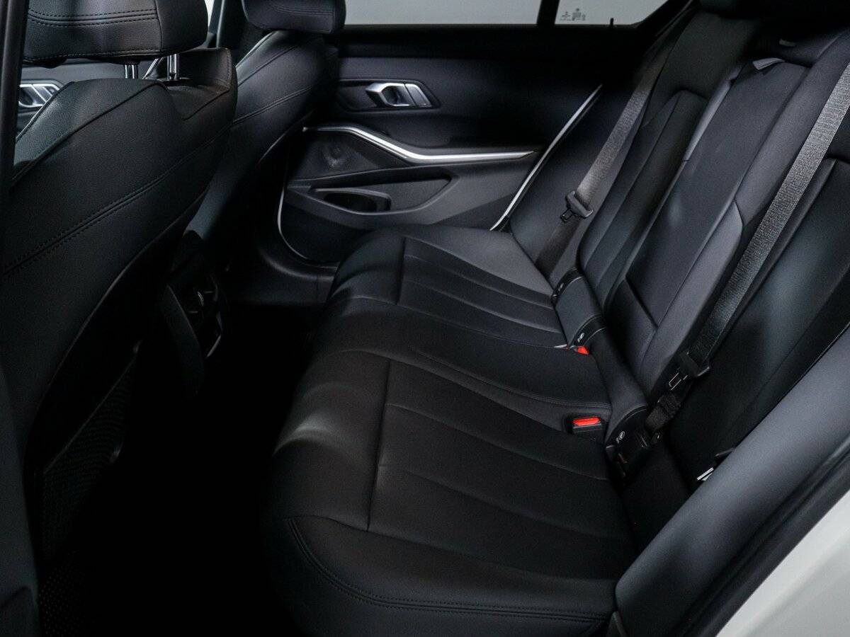 Б/У БМВ 3 серии 2020 года. Фото: #9