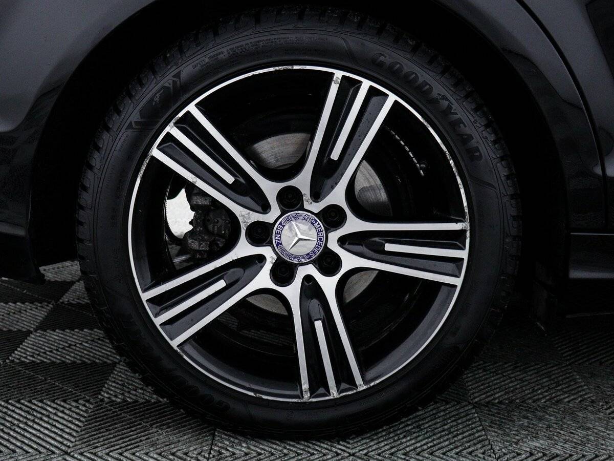 Б/У Мерседес-Бенц Ц-Класс 2013 года. Фото: #14