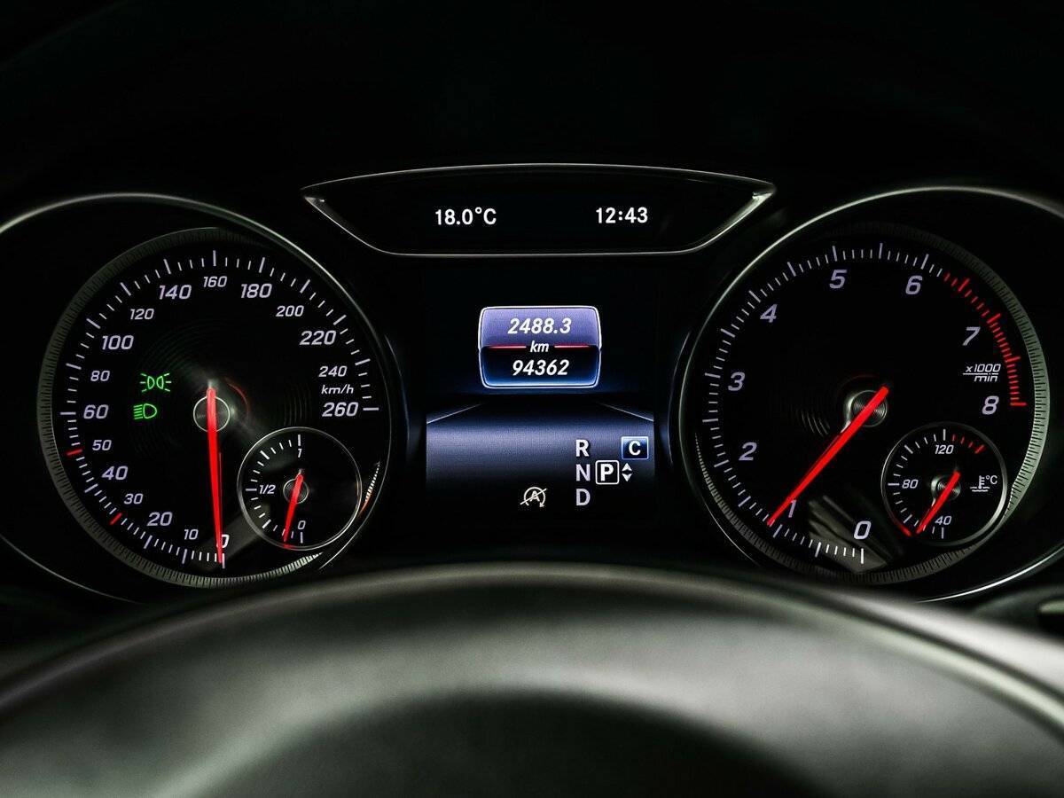 Б/У Мерседес-Бенц ГЛА 2019 года. Фото: #9