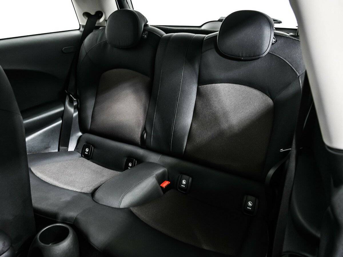 Б/У Мини Хэтч 2018 года. Фото: #11