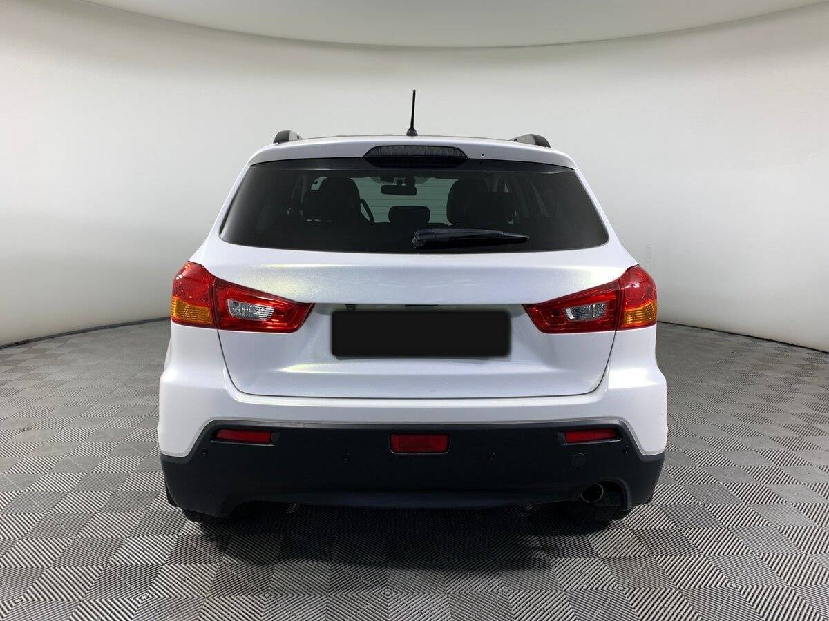 Б/У Митсубиши АС-Икс 2012 года. Фото: #5