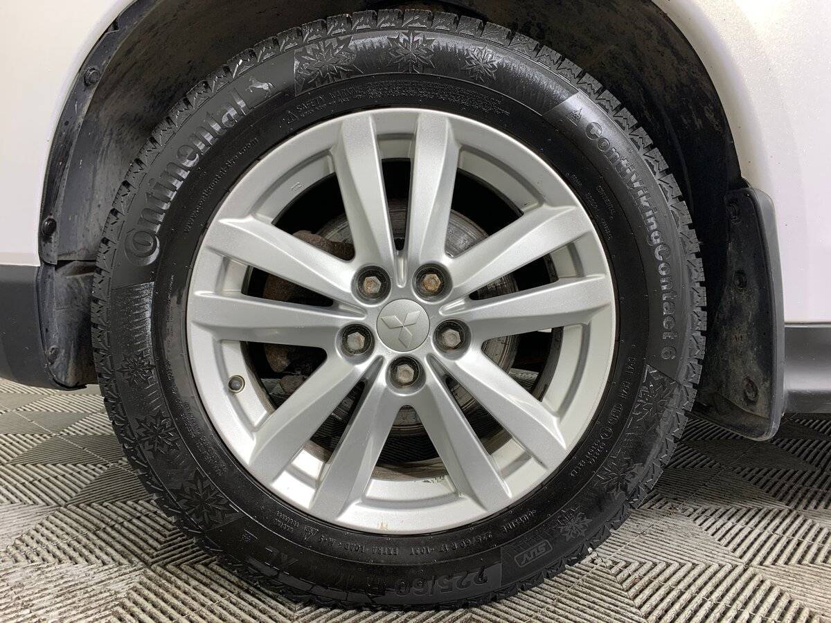 Б/У Митсубиши АС-Икс 2012 года. Фото: #8