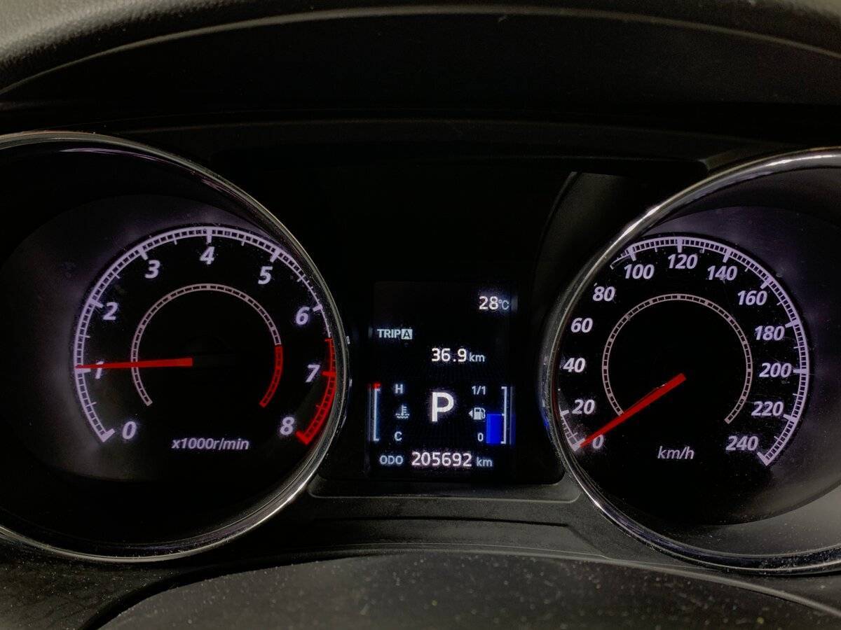 Б/У Митсубиши АС-Икс 2012 года. Фото: #13