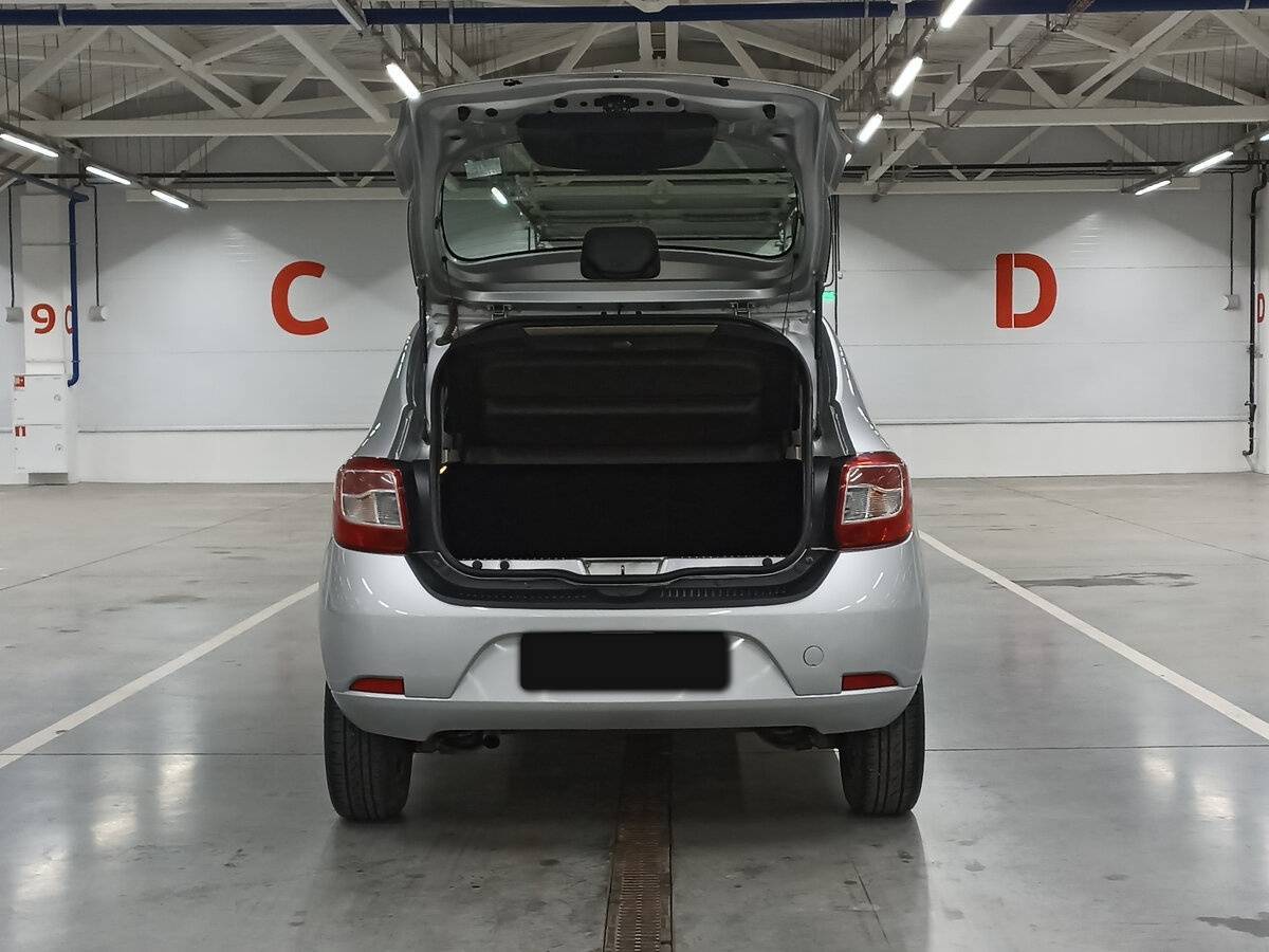 Б/У Рено Сандеро 2017 года. Фото: #9