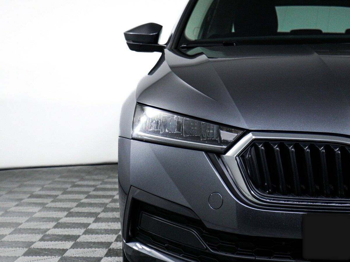 Б/У Шкода Октавия 2021 года. Фото: #16