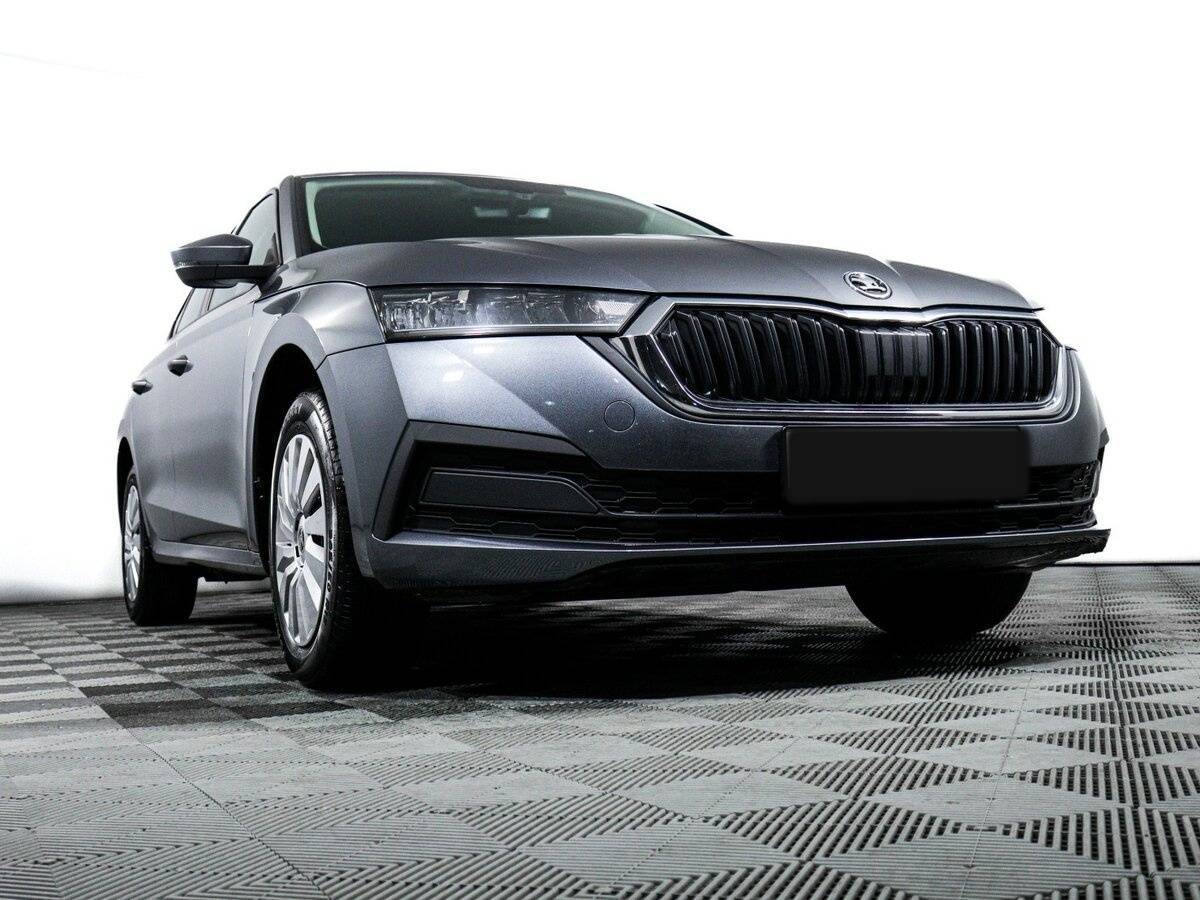 Б/У Шкода Октавия 2021 года. Фото: #17