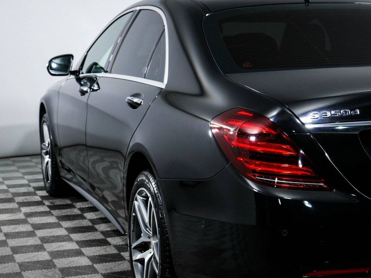 Б/У Мерседес-Бенц С-Класс 2018 года. Фото: #18