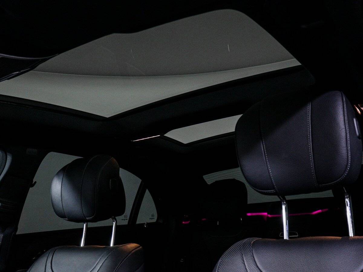 Б/У Мерседес-Бенц С-Класс 2018 года. Фото: #19