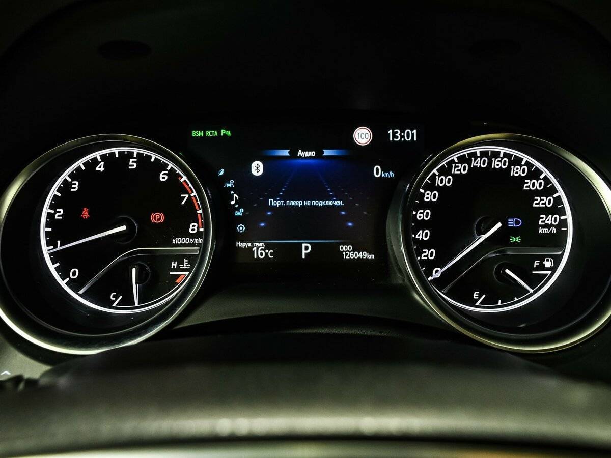 Б/У Тойота Камри 2020 года. Фото: #9