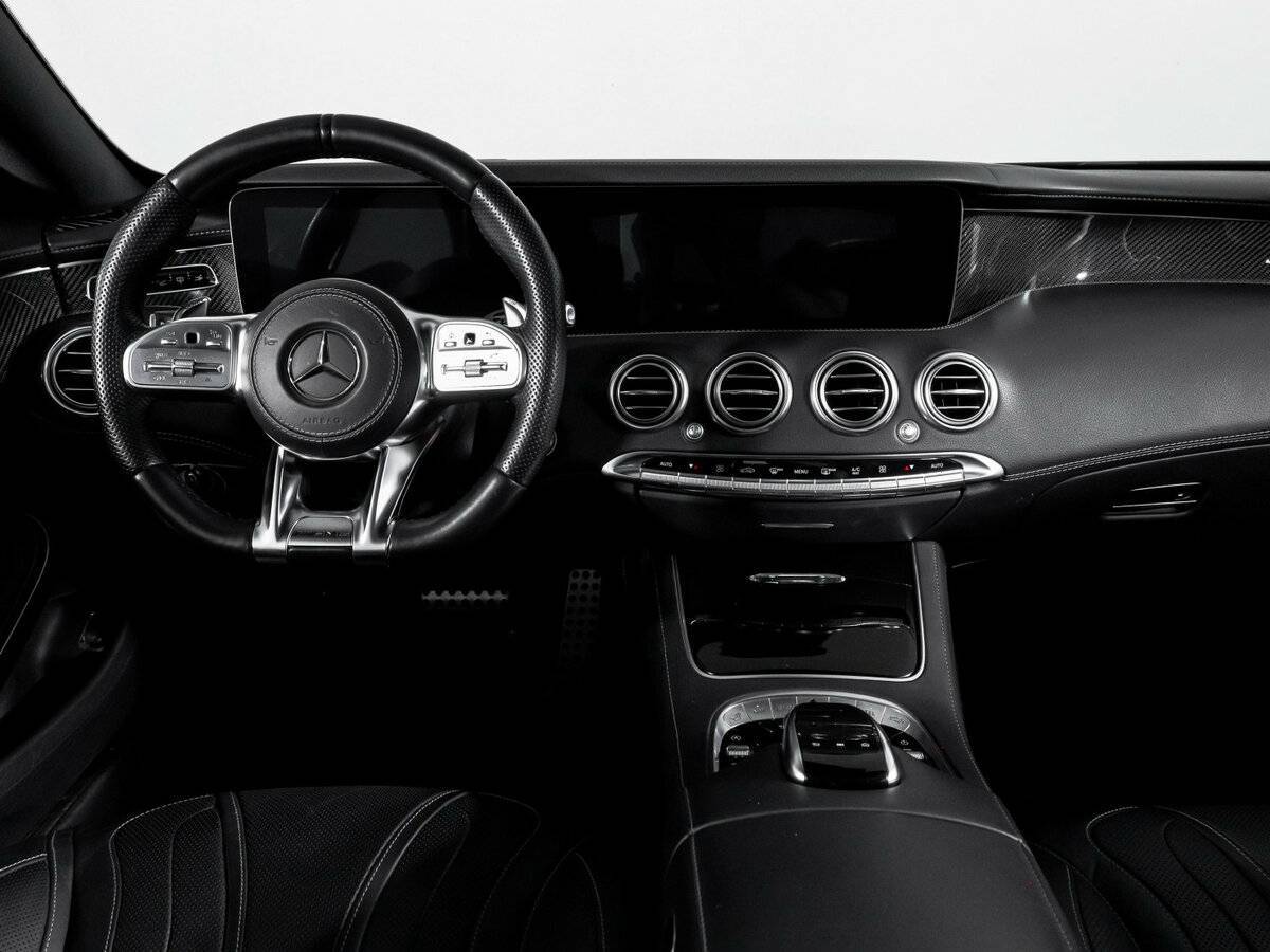 Б/У Мерседес-Бенц С-Класс 2018 года. Фото: #11