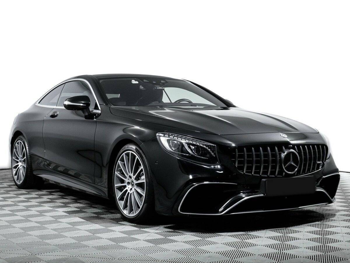 Б/У Мерседес-Бенц С-Класс 2018 года. Фото: #2