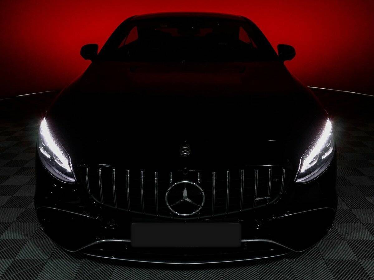 Б/У Мерседес-Бенц С-Класс 2018 года. Фото: #25