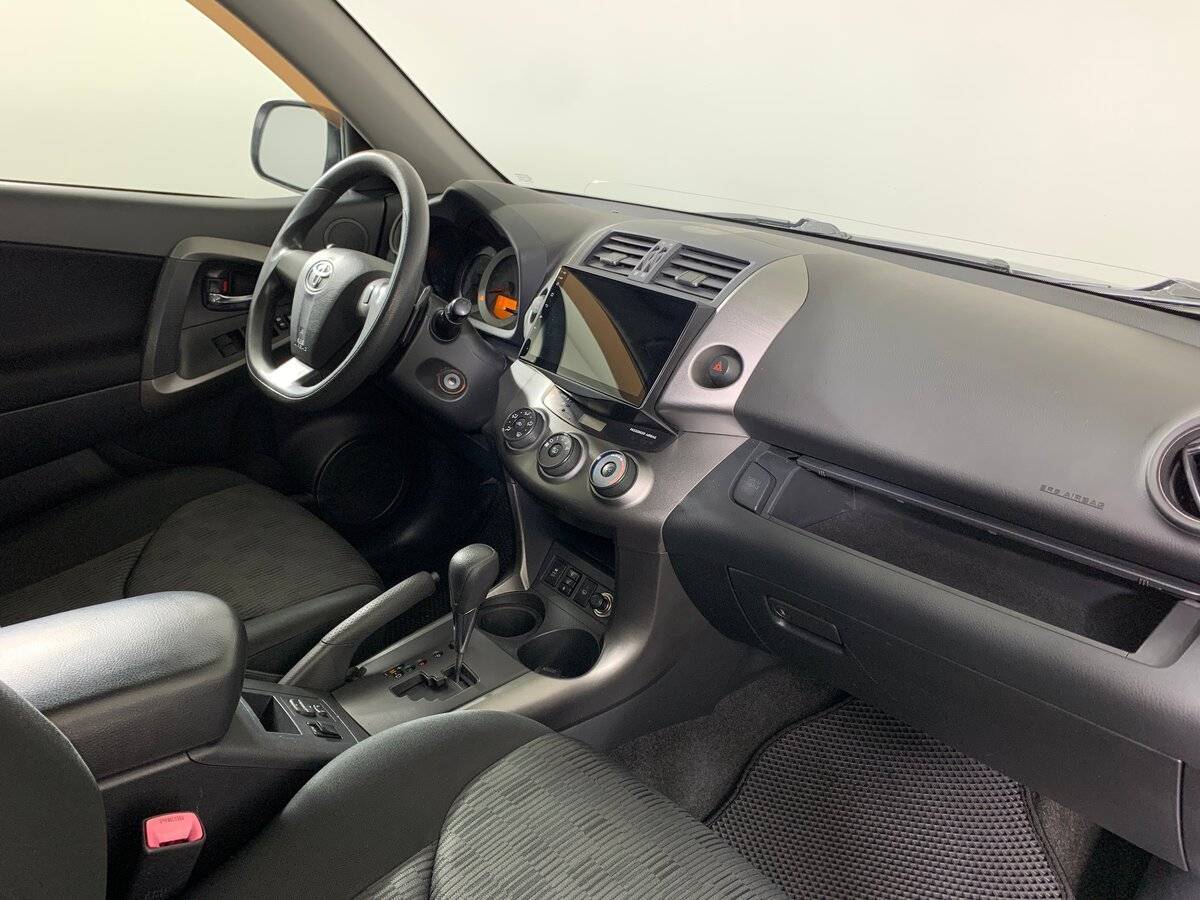 Б/У Тойота Рав4 2010 года. Фото: #12