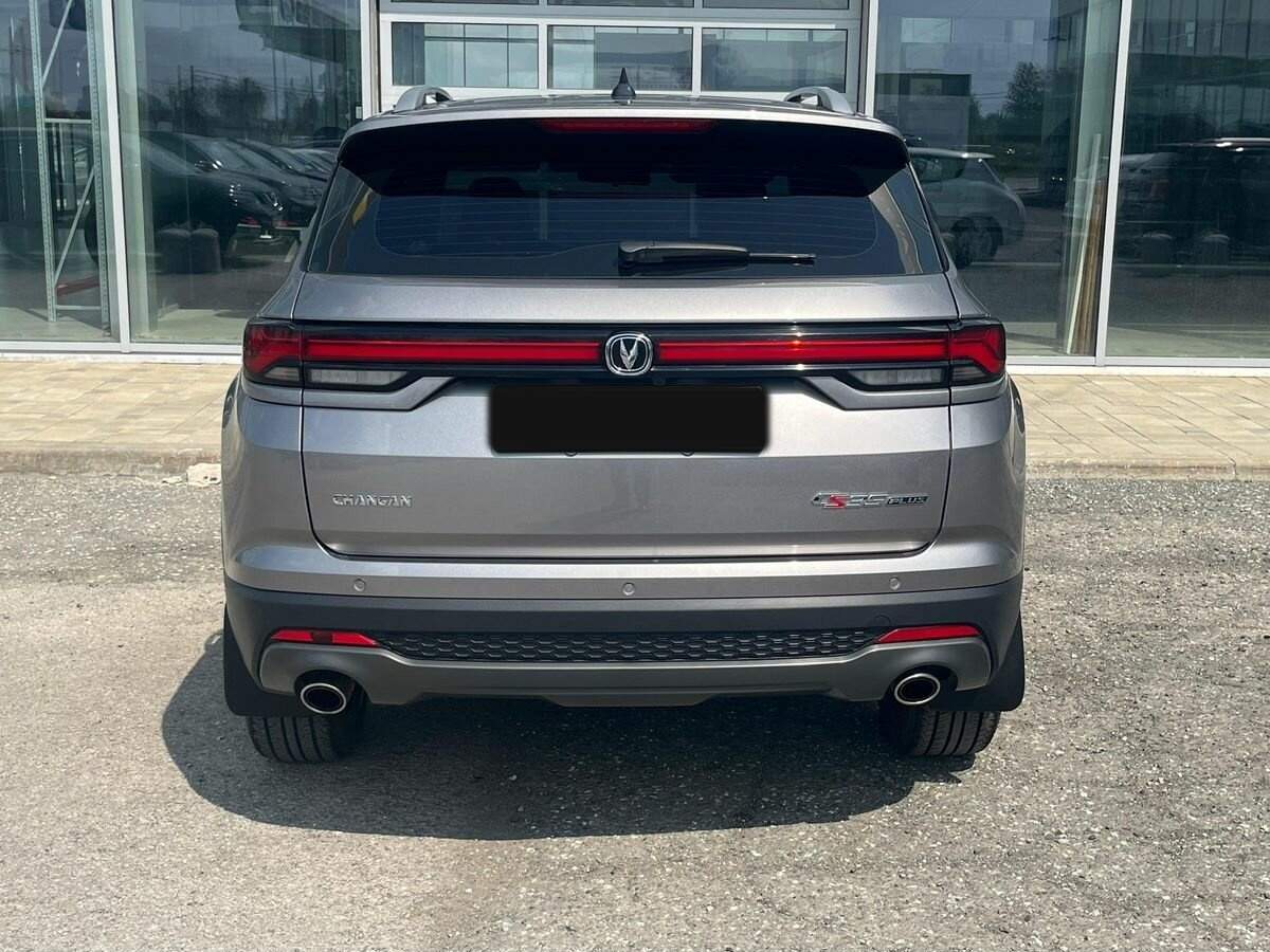 Б/У Чанган CS35 Plus 2023 года. Фото: #4