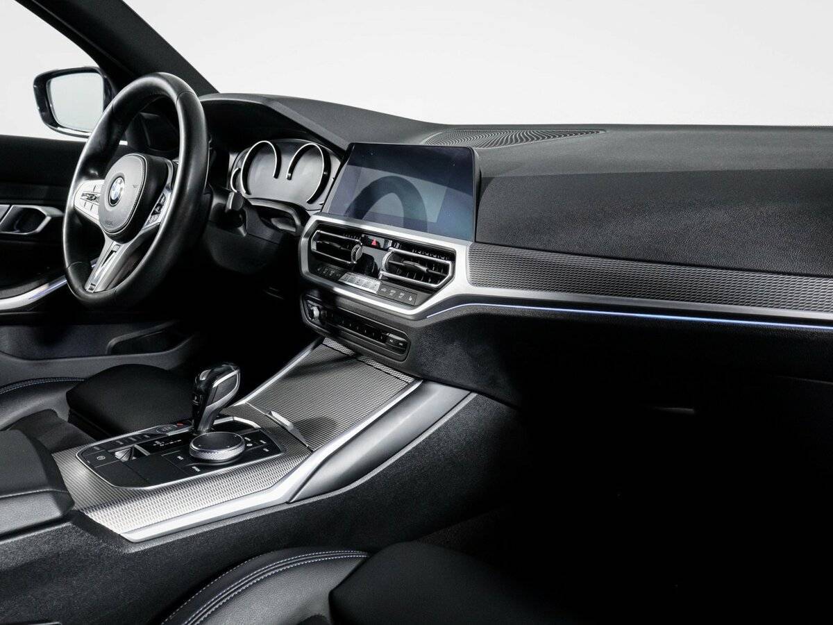 Б/У БМВ 3 серии 2019 года. Фото: #8