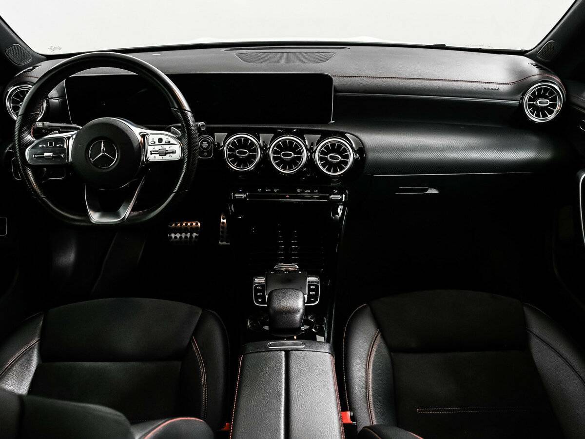 Б/У Мерседес-Бенц КЛА 2019 года. Фото: #10