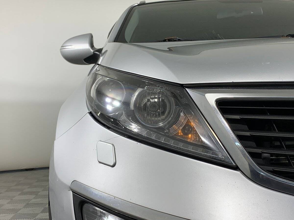 Б/У Киа Спортейдж 2011 года. Фото: #9