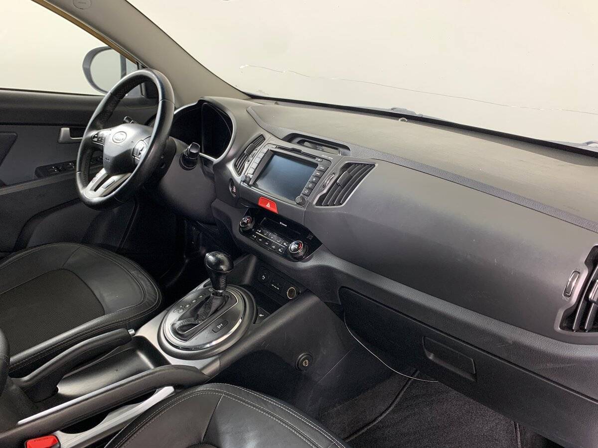 Б/У Киа Спортейдж 2011 года. Фото: #12