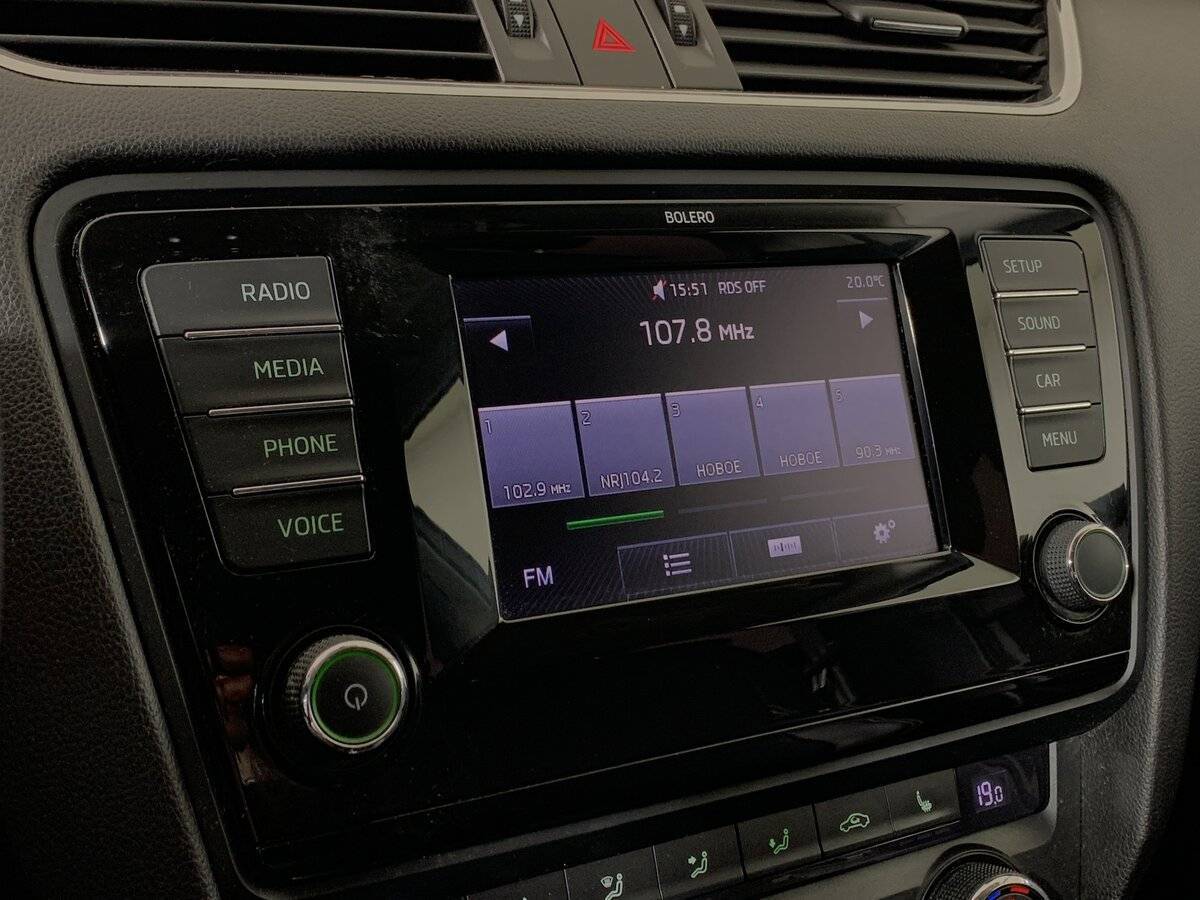 Б/У Шкода Октавия 2013 года. Фото: #14