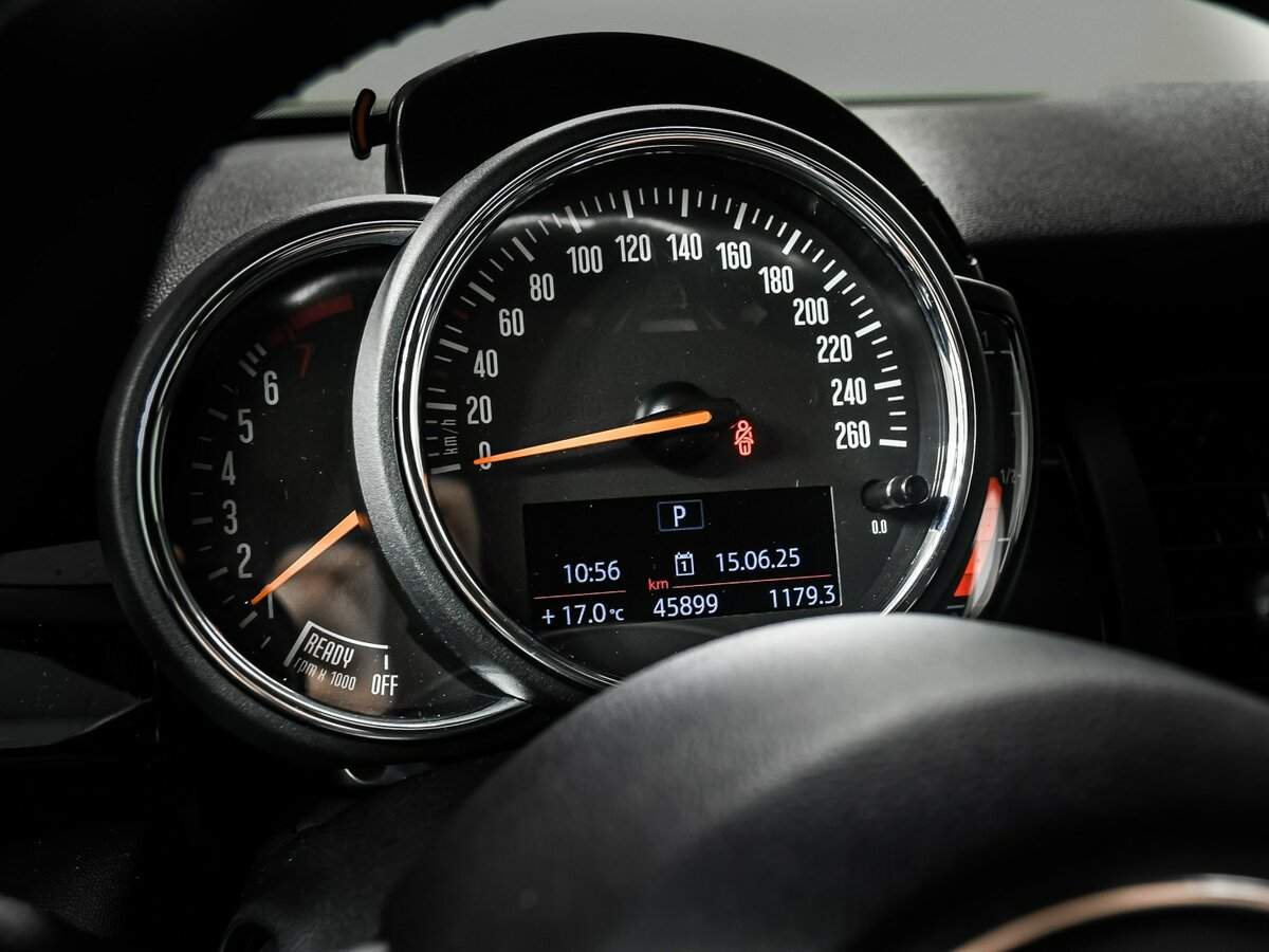 Б/У Мини Хэтч 2020 года. Фото: #9