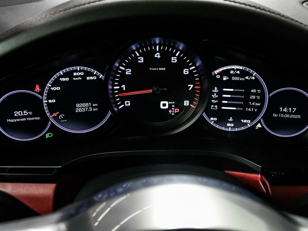 Б/У Порш Кайен 2018 года. Фото: #9