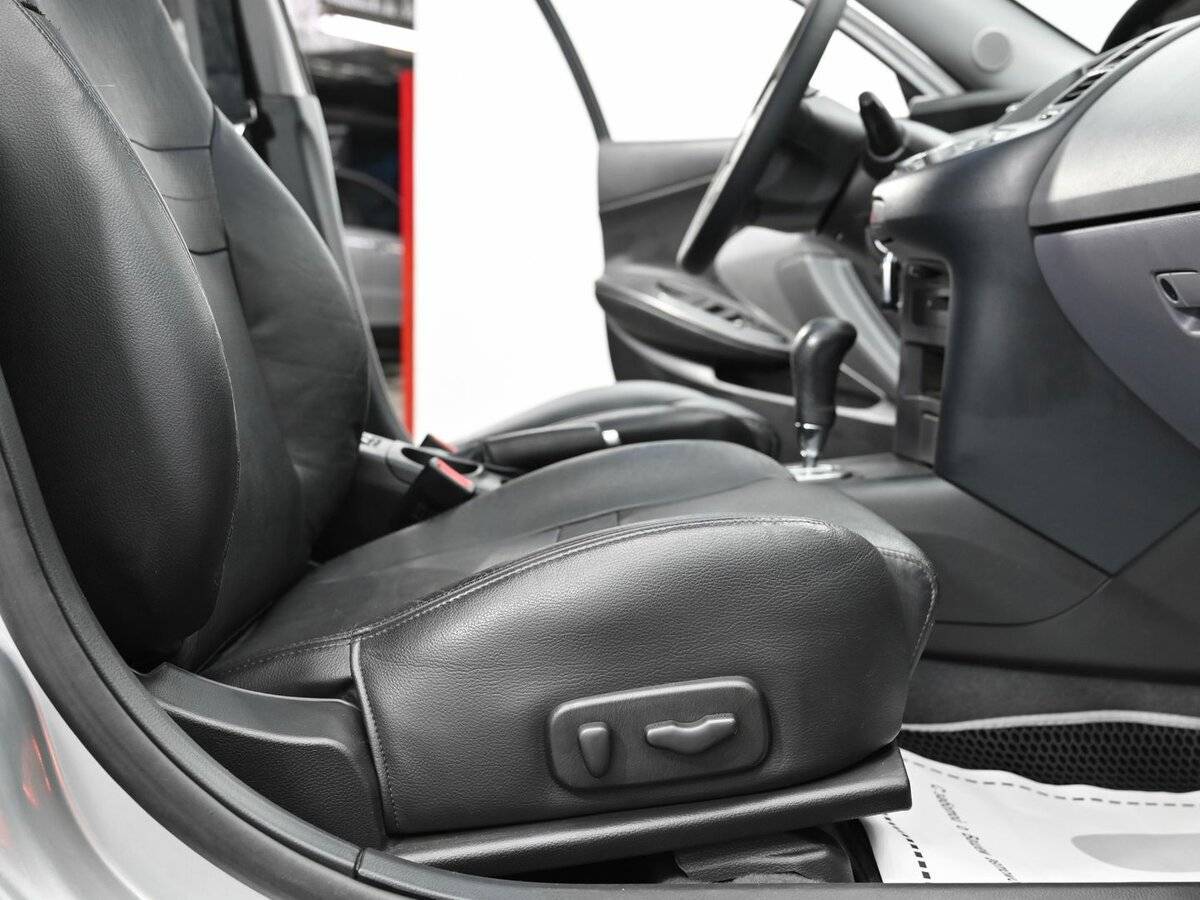 Б/У Ниссан Примера 2003 года. Фото: #10