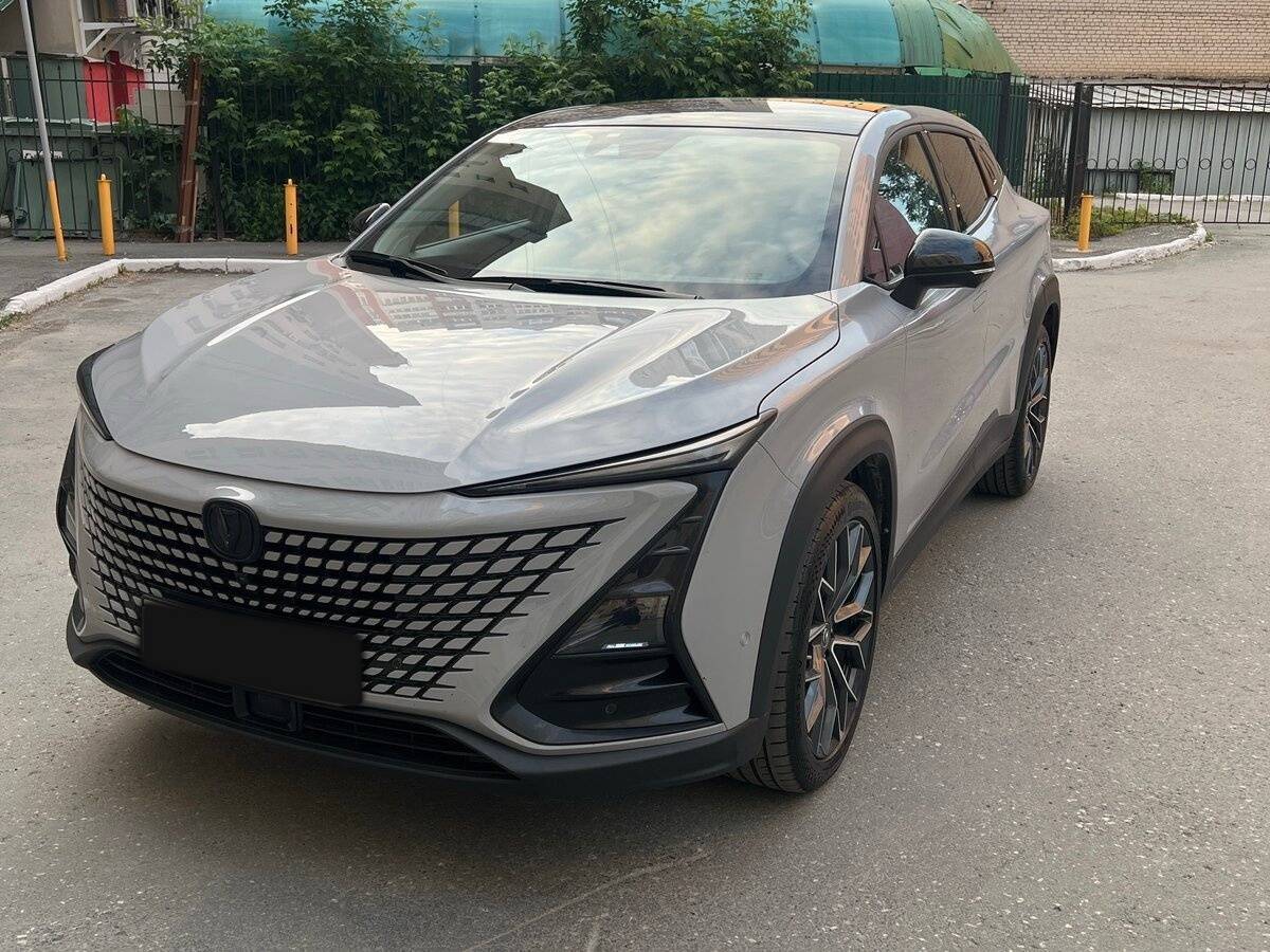 Б/У Чанган УНИ-Т 2023 года. Фото: #1