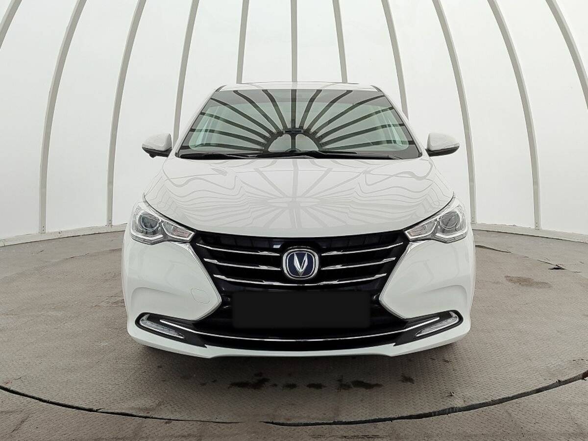 Б/У Чанган Алсвин 2023 года. Фото: #1