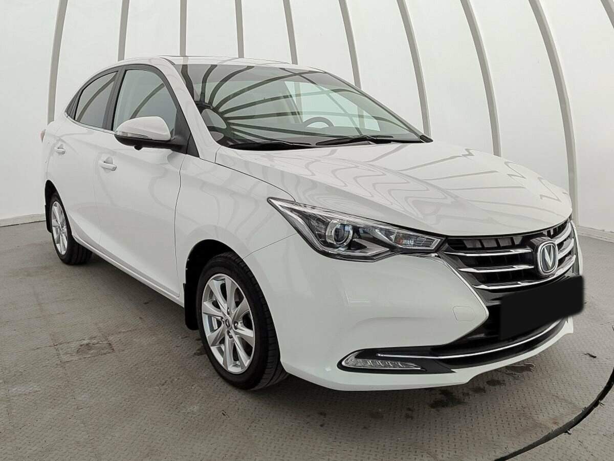 Б/У Чанган Алсвин 2023 года. Фото: #2