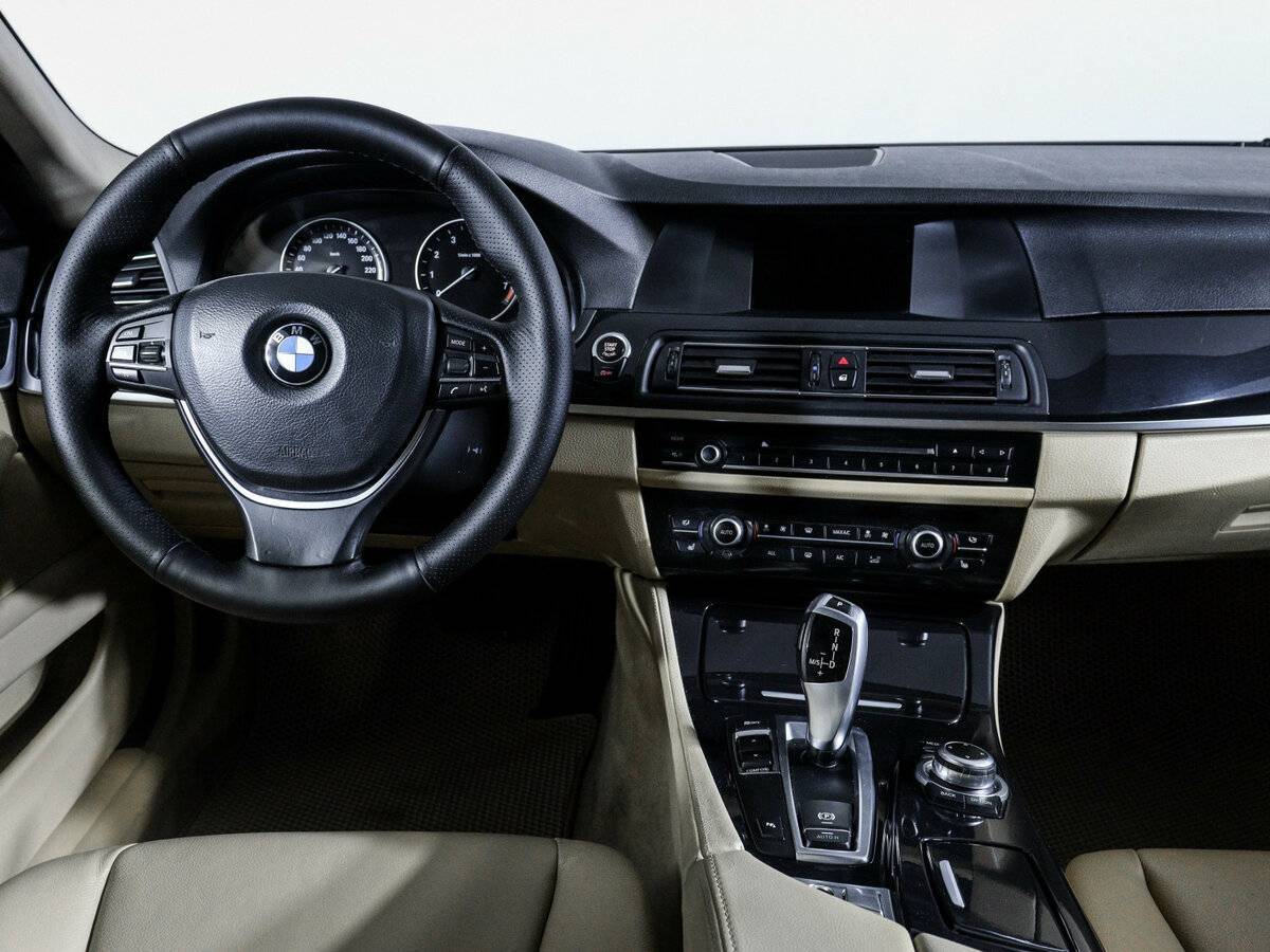 Б/У БМВ 5 серии 2012 года. Фото: #11