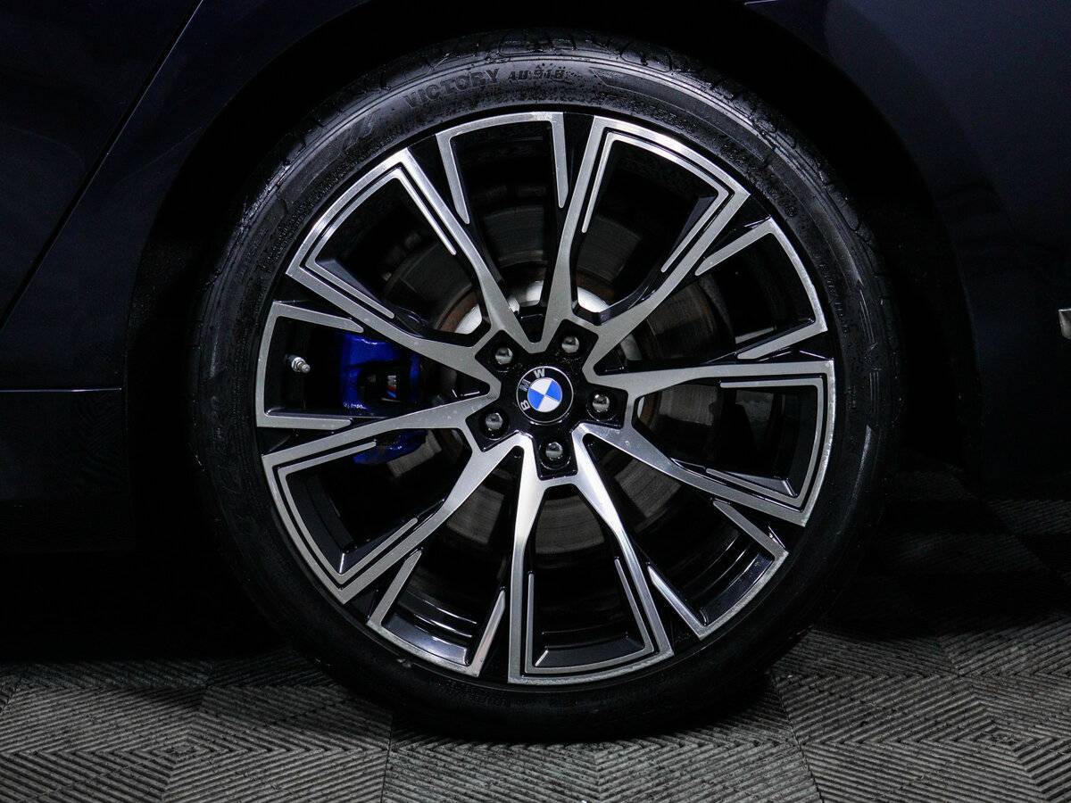 Б/У БМВ 7 серии 2019 года. Фото: #14