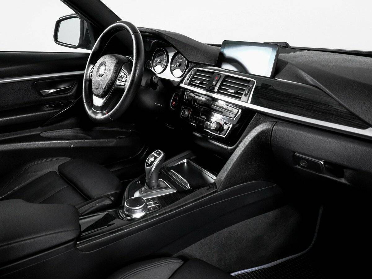 Б/У БМВ 3 серии 2017 года. Фото: #8