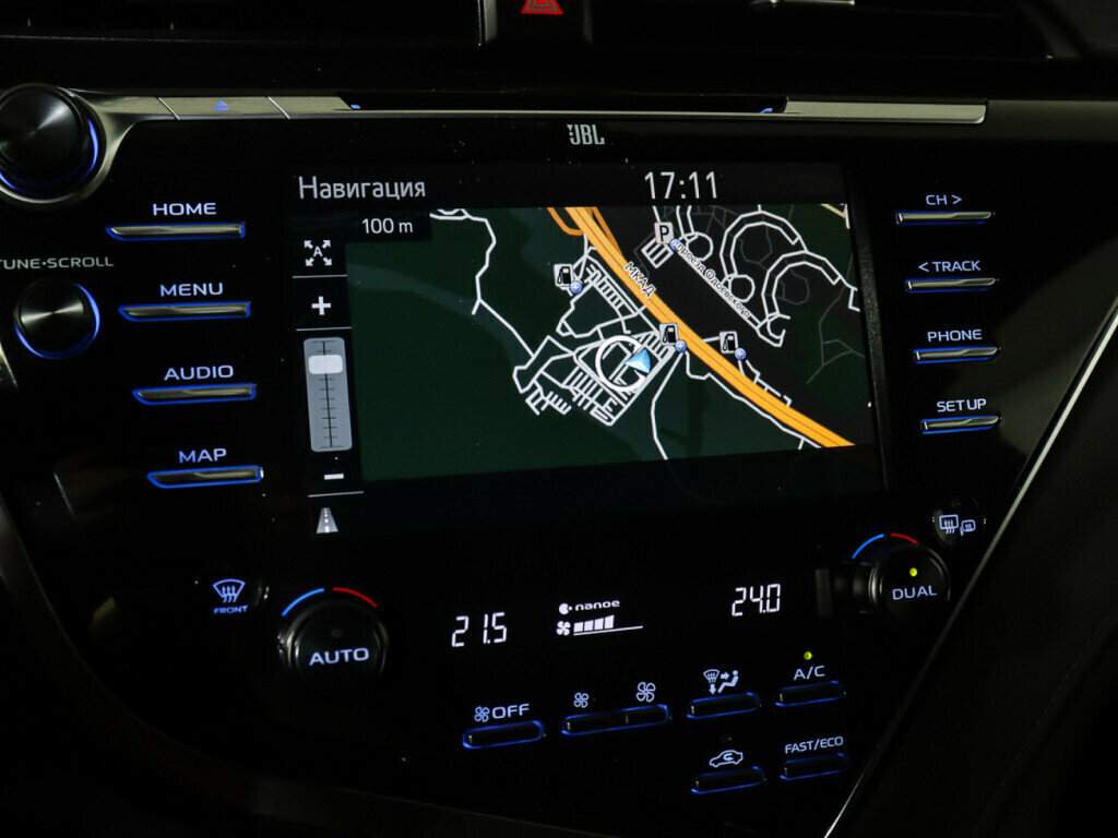 Б/У Тойота Камри 2018 года. Фото: #17