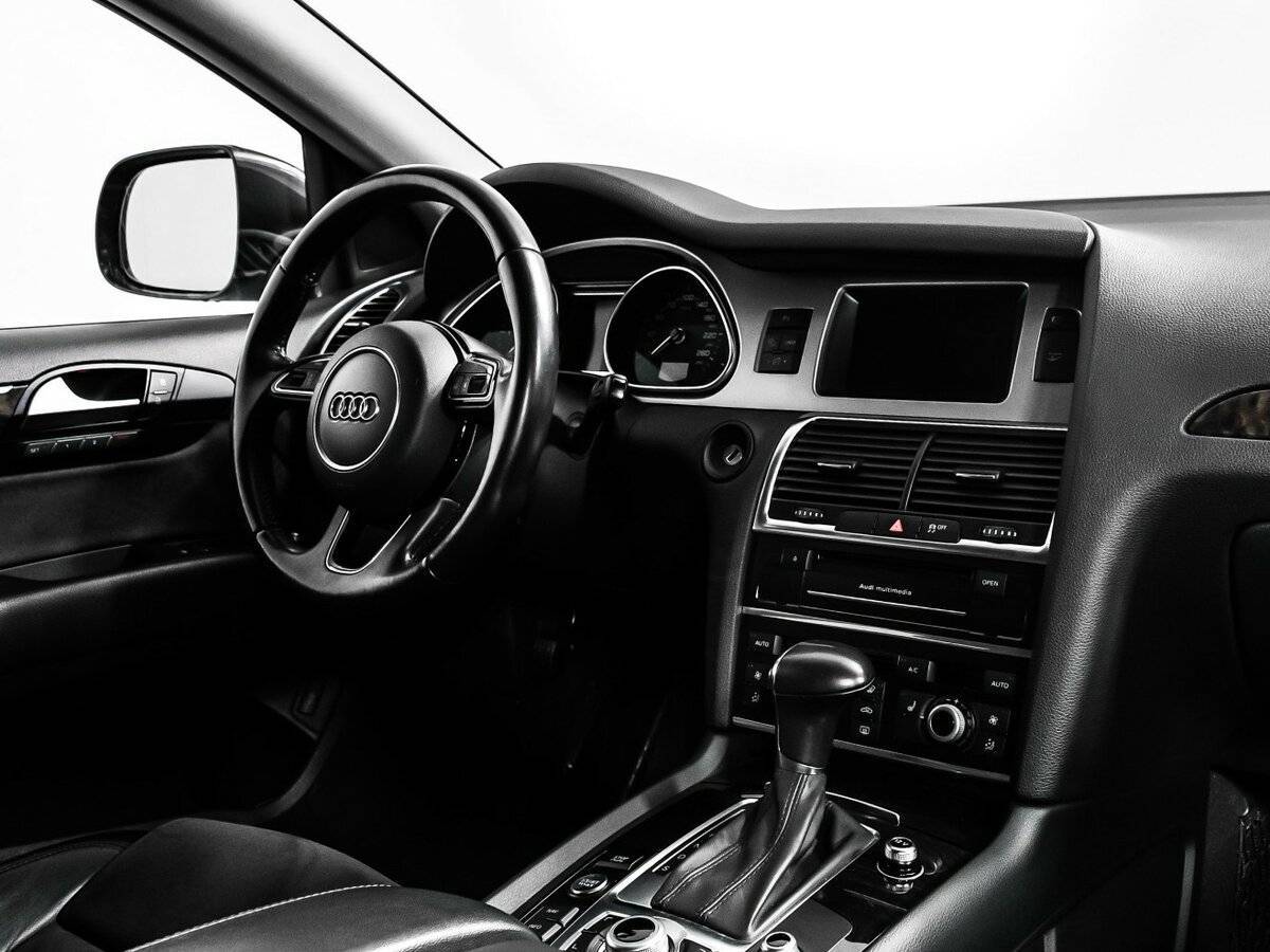 Б/У Ауди К7 2014 года. Фото: #8