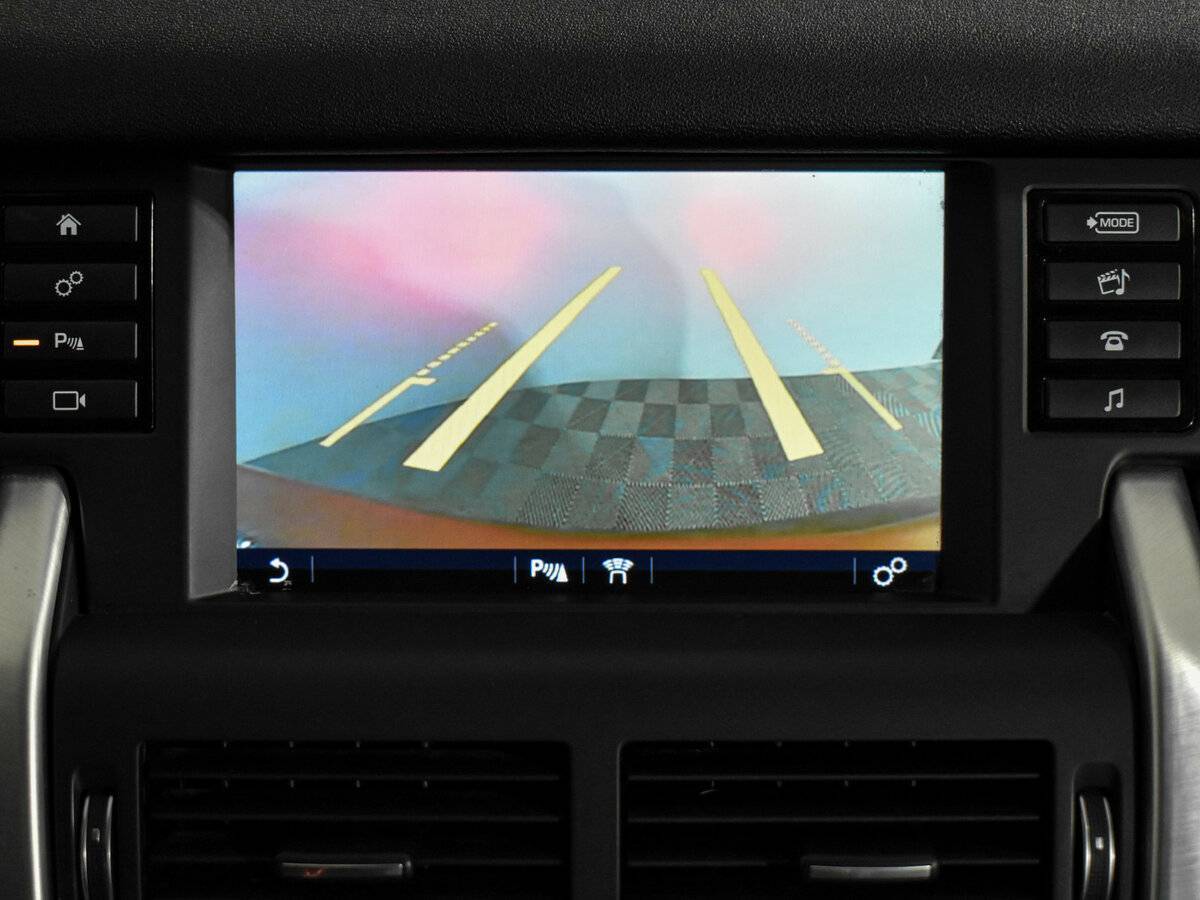 Б/У Лэнд Ровер Дискавери Спорт 2017 года. Фото: #17