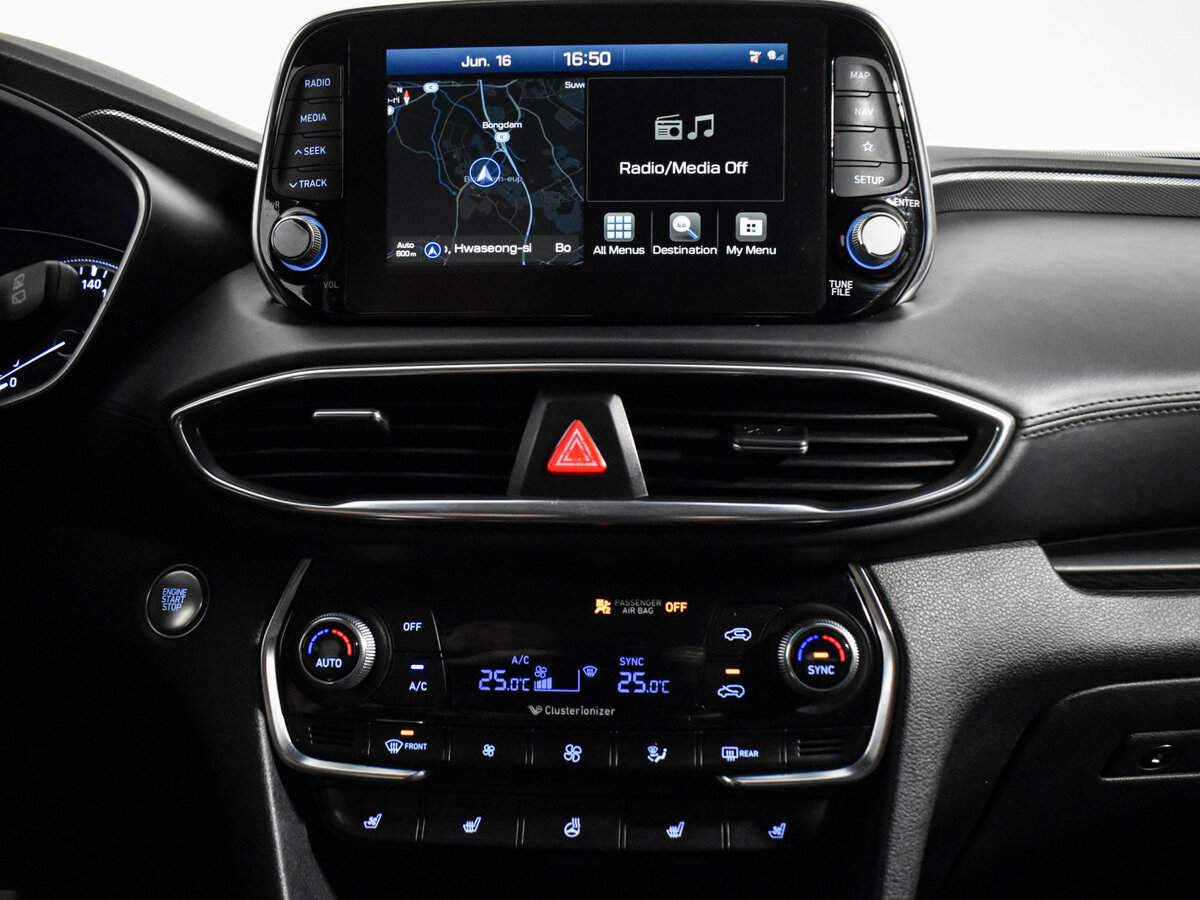 Б/У Хендай Санта Фе 2018 года. Фото: #15