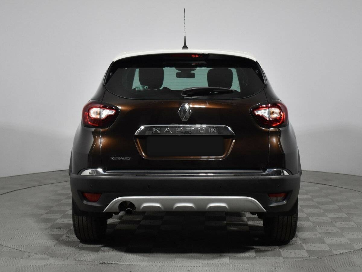 Б/У Рено Каптюр 2017 года. Фото: #5