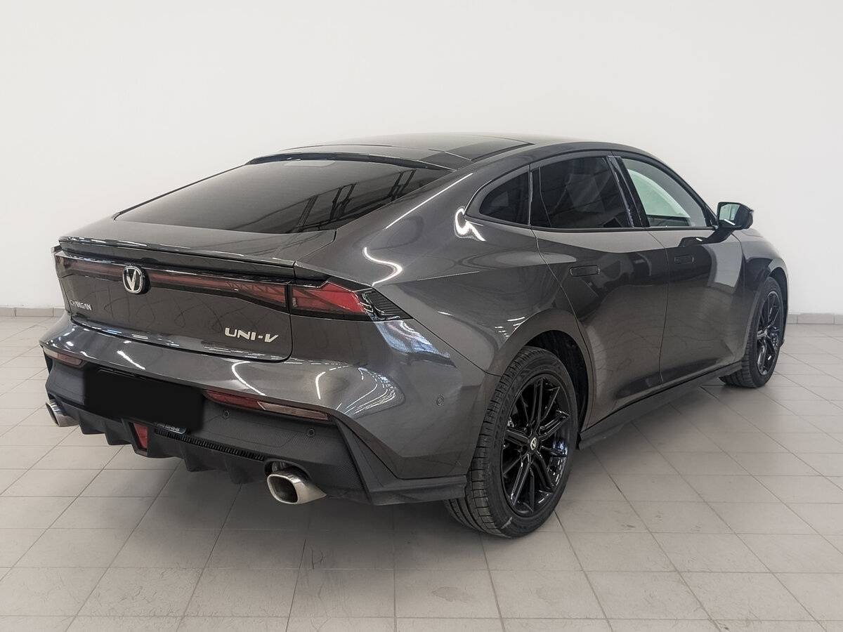 Б/У Чанган УНИ-В 2024 года. Фото: #4