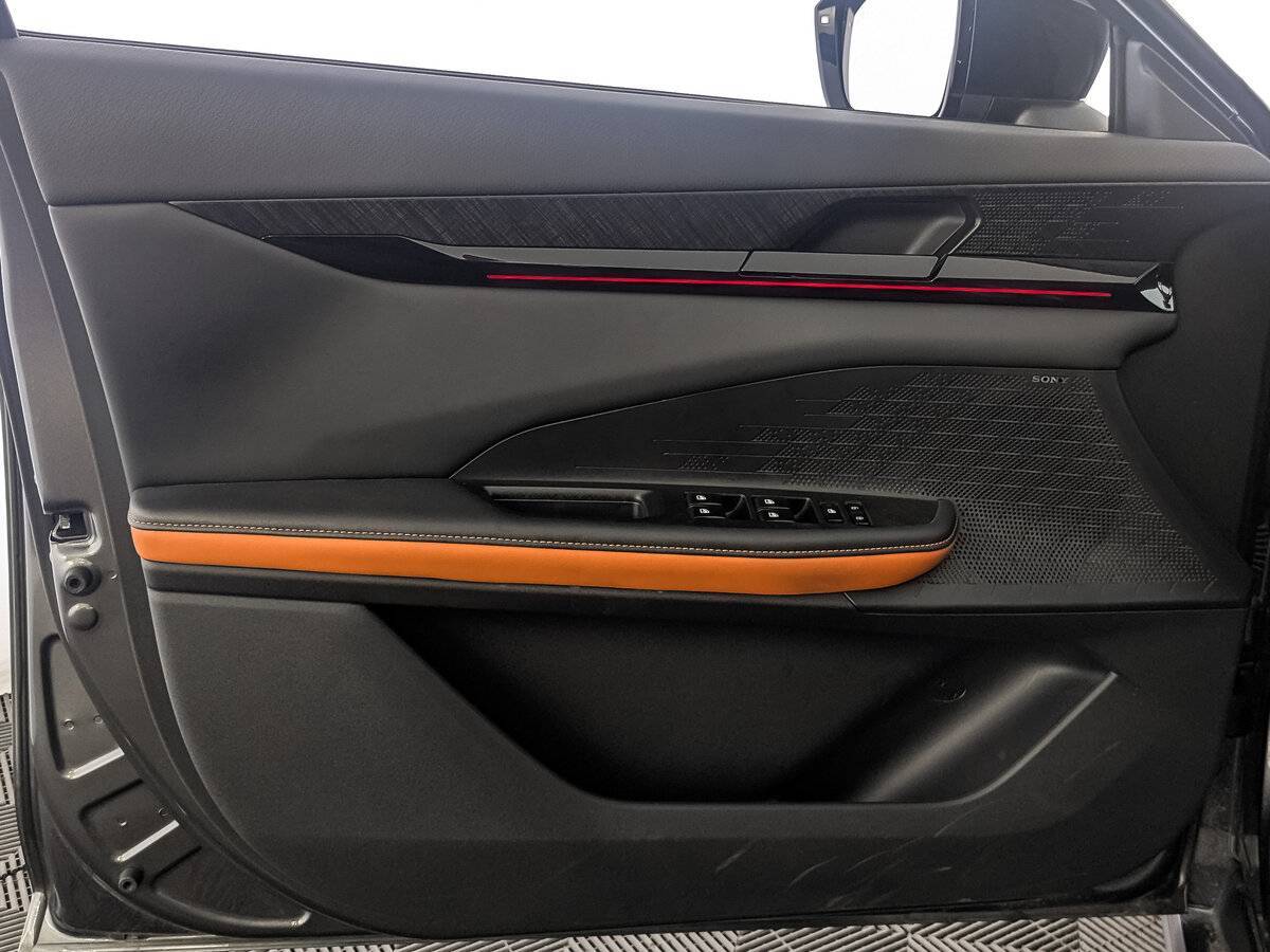 Б/У Чанган УНИ-В 2024 года. Фото: #18