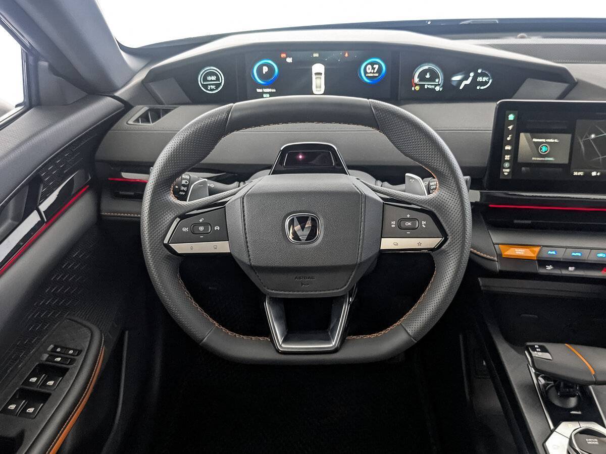 Б/У Чанган УНИ-В 2024 года. Фото: #20