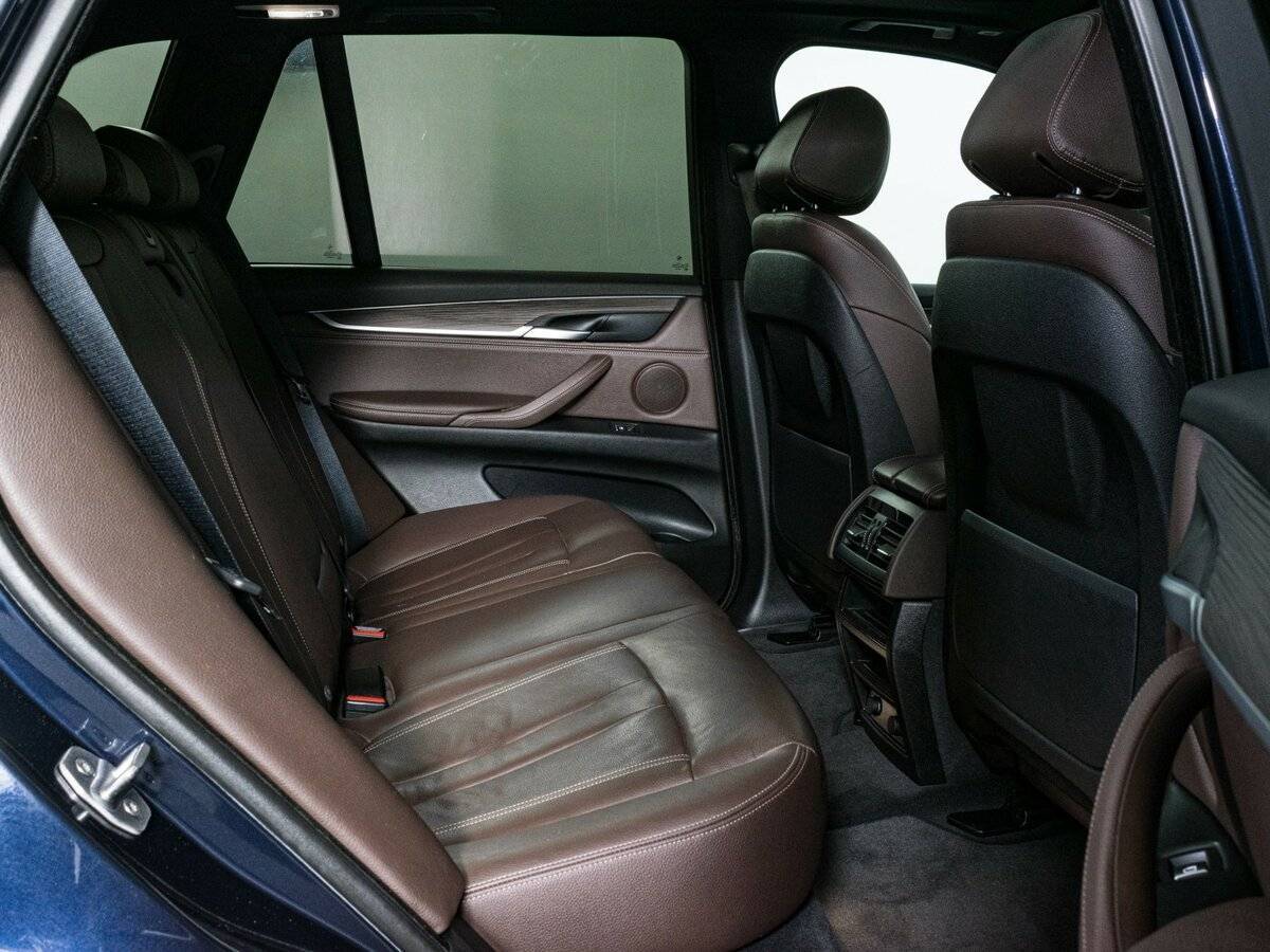 Б/У БМВ Икс5 2017 года. Фото: #12