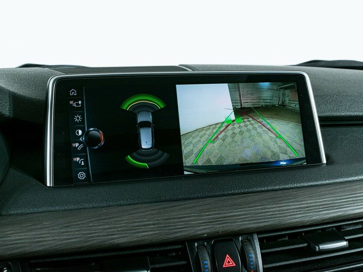 Б/У БМВ Икс5 2017 года. Фото: #20