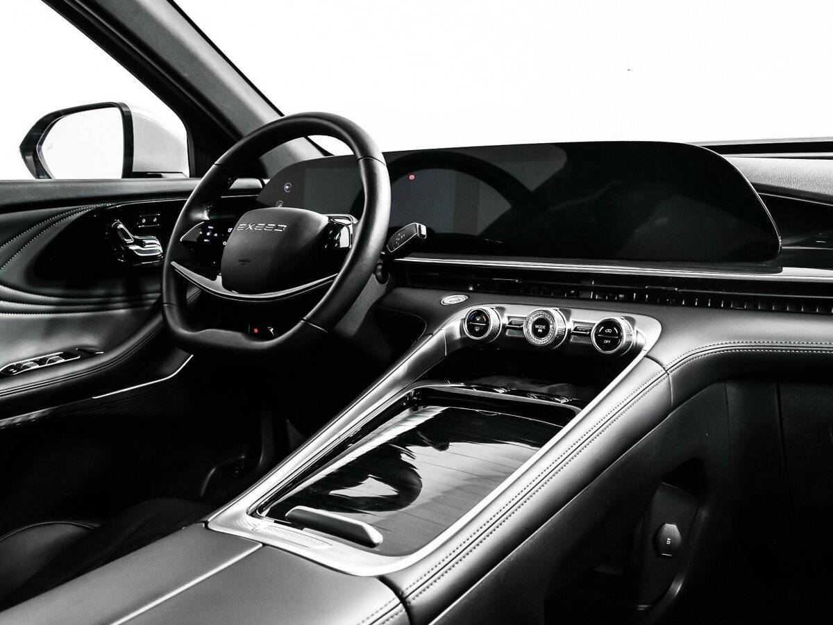 Б/У Эксид Р-Икс 2023 года. Фото: #8