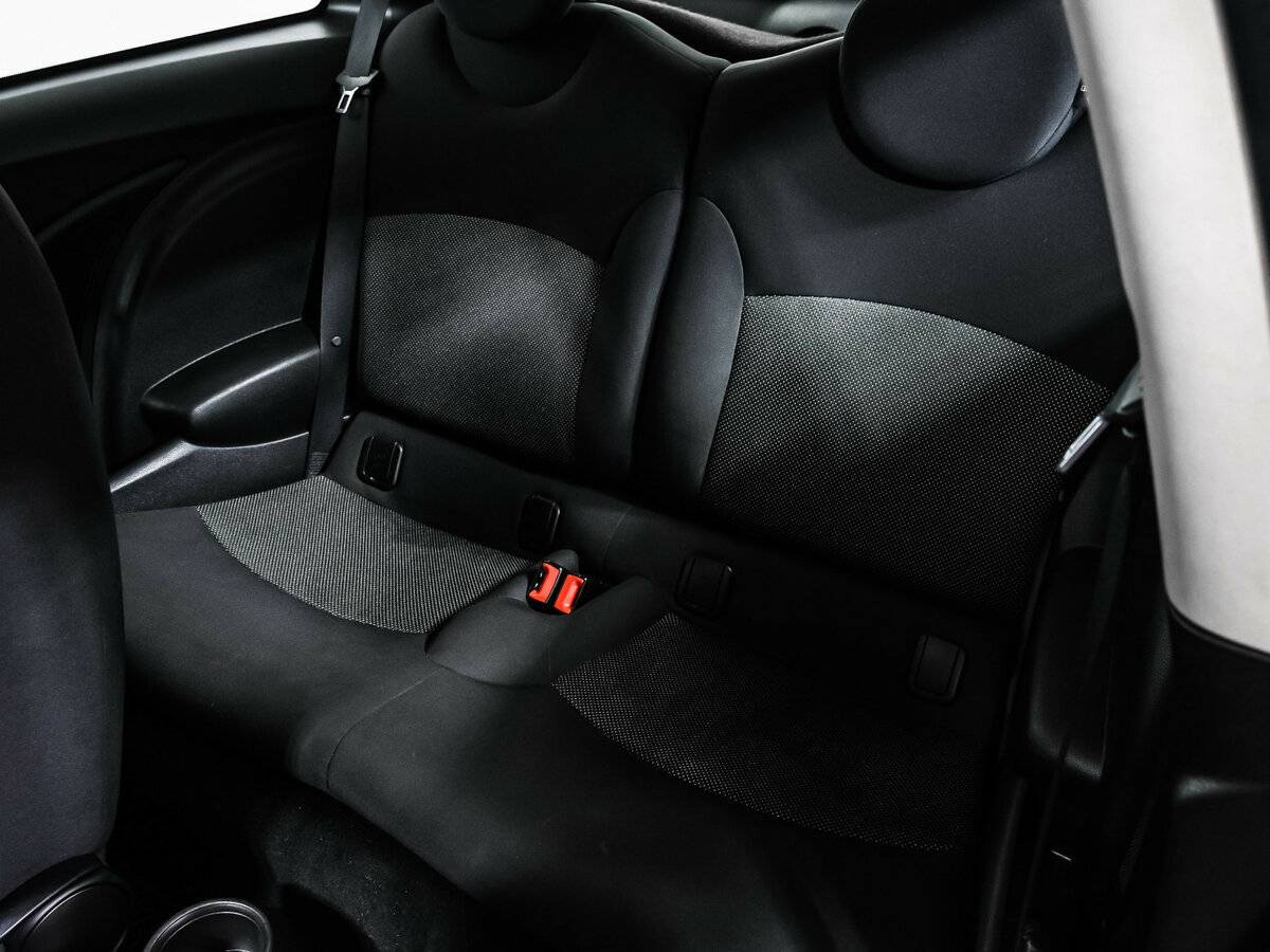 Б/У Мини Хэтч 2012 года. Фото: #11