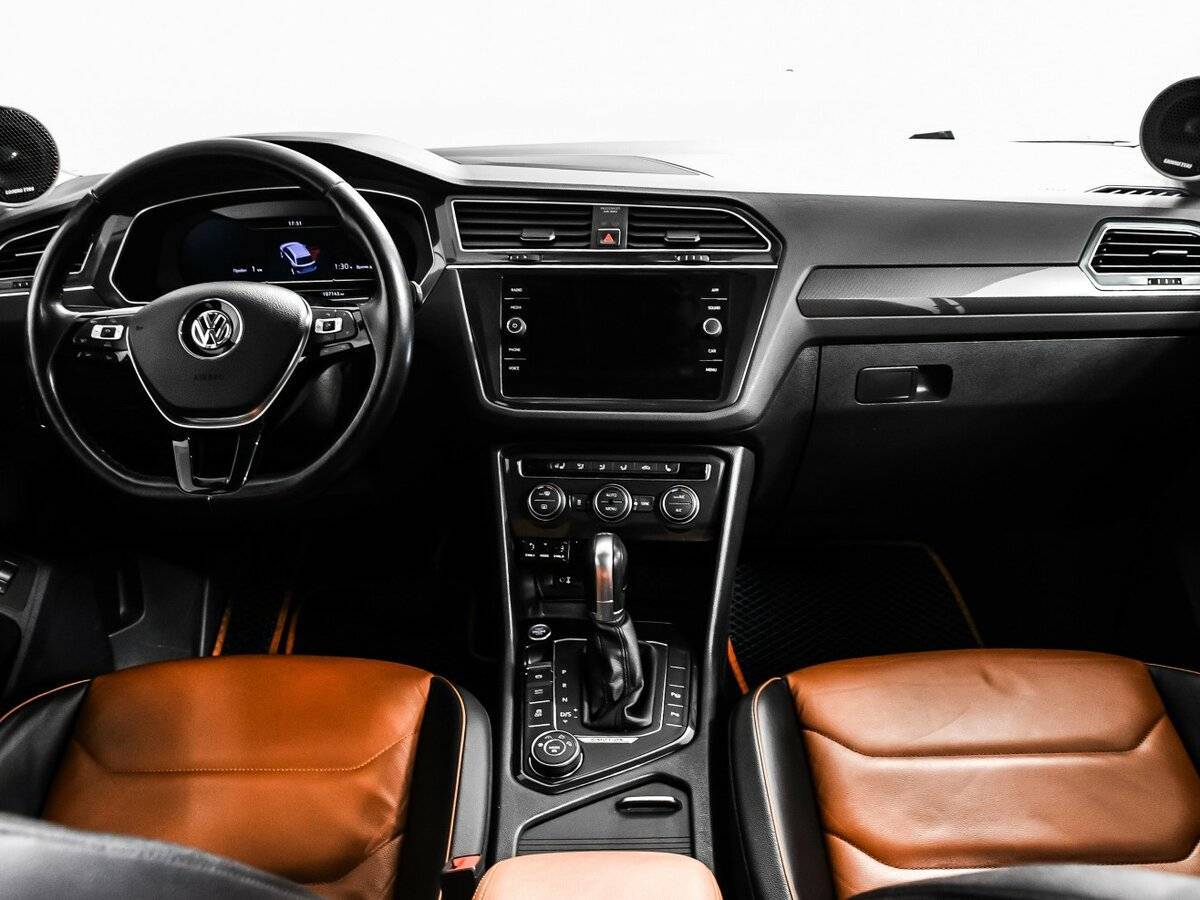 Б/У Фольксваген Тигуан 2017 года. Фото: #10